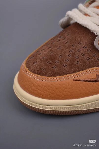 کتونی نایک جردن وان وودوو nike 1 woodoo