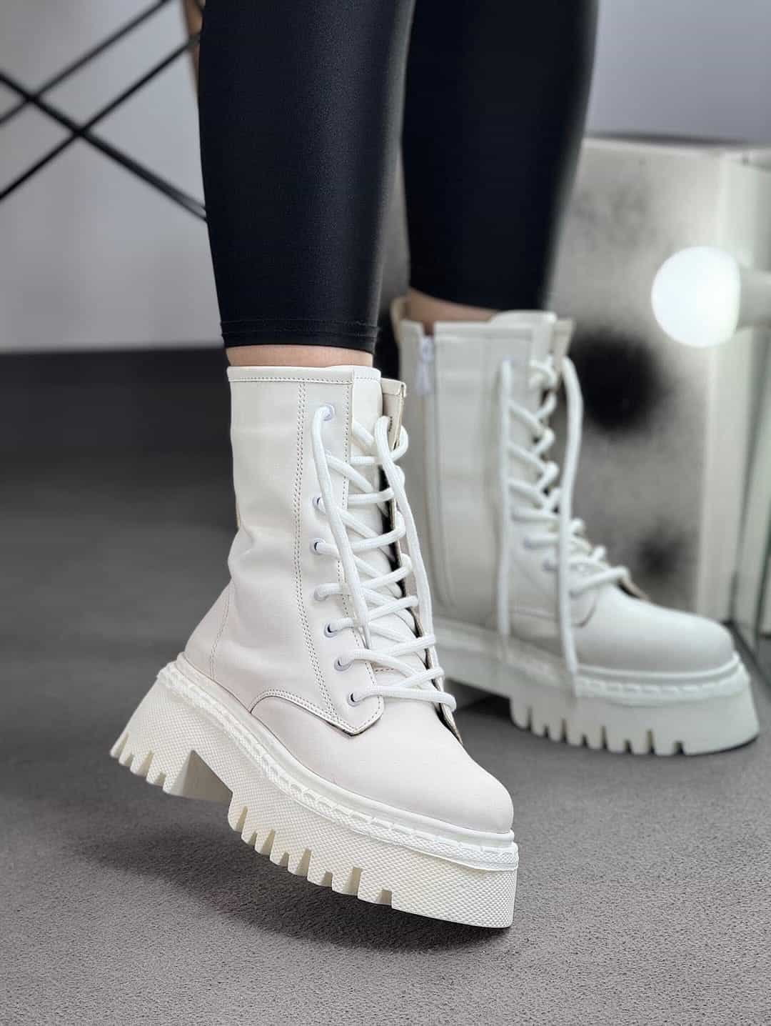 بوت های رنگی رنگی🥰✨