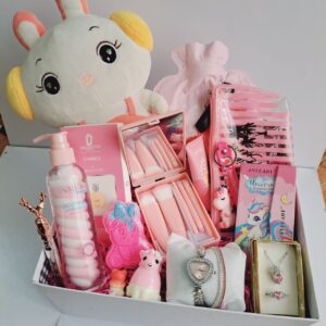باکس آرایشی دخترانه با عروسک و گردنبند صورتی